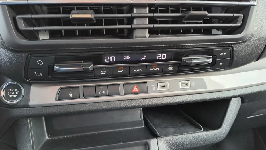 PEUGEOT Expert Expert 2.0 BlueHDi Long 3,1t S&S EAT8