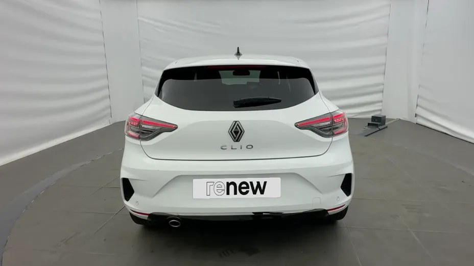 RENAULT Clio -
