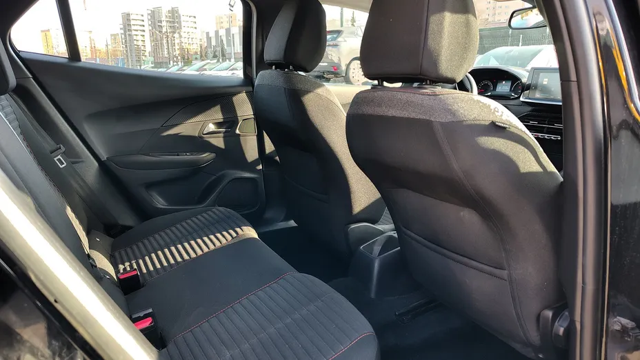 PEUGEOT 2008 2008 1.2 PureTech Active Pack S&S