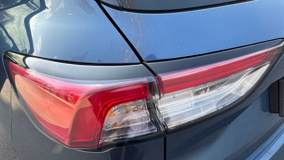 FORD Kuga Kuga 2.5 FHEV FWD Titanium