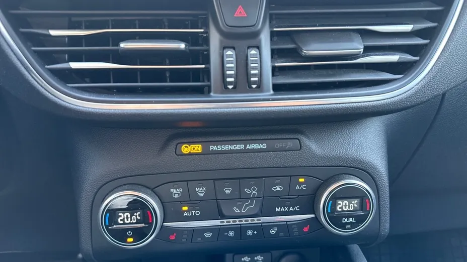 FORD Kuga Kuga 2.5 FHEV FWD Titanium