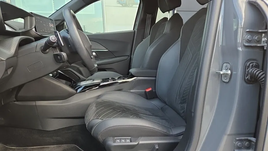 PEUGEOT 2008 2008 1.2 PureTech GT S&S EAT8