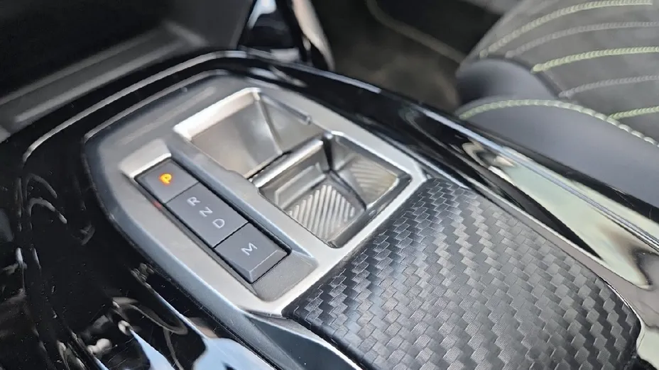 PEUGEOT 2008 2008 1.2 PureTech GT S&S EAT8