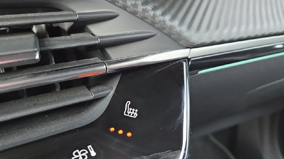 PEUGEOT 2008 2008 1.2 PureTech GT S&S EAT8