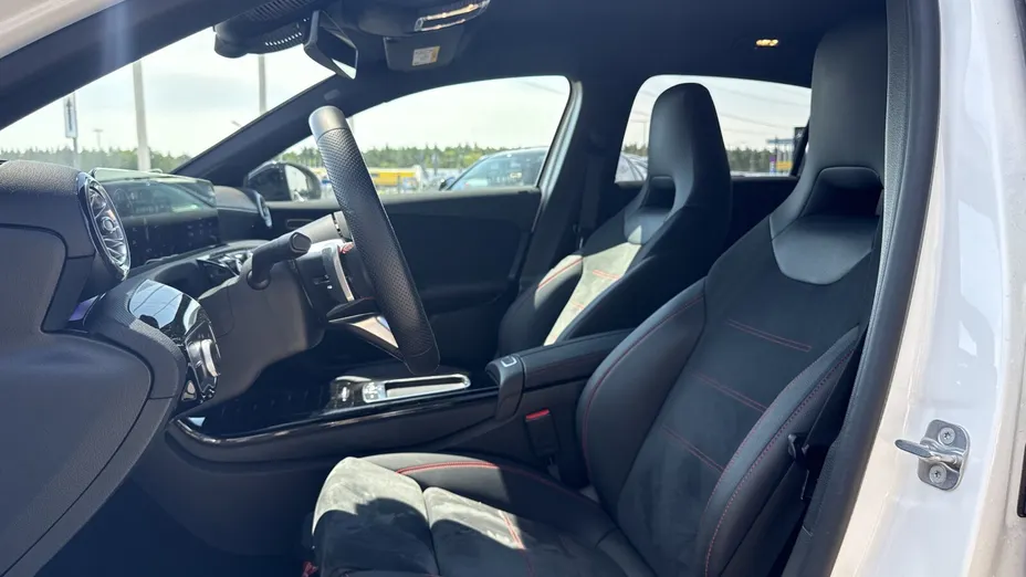 MERCEDES-BENZ A Klasa A 200 AMG Line 7G-DCT