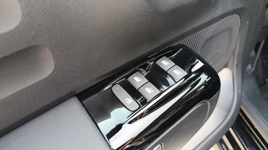 CITROEN C3 C3 1.2 PureTech Max EAT6