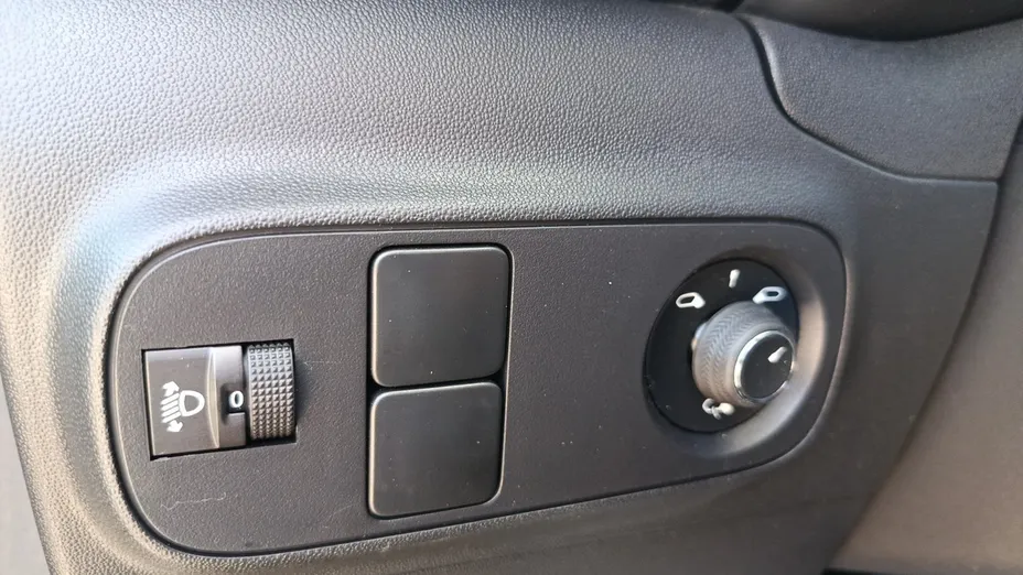 CITROEN C3 C3 1.2 PureTech Max EAT6