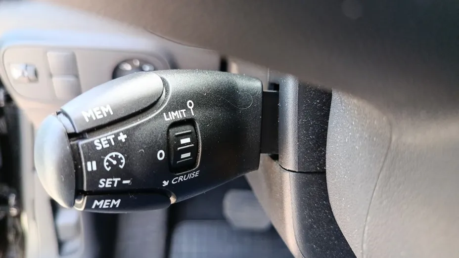 CITROEN C3 C3 1.2 PureTech Max EAT6