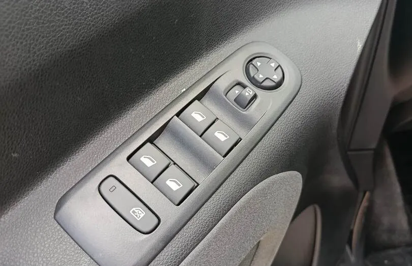 PEUGEOT Rifter Rifter Long MPV 1.5 BlueHDI Allure S&S aut N1