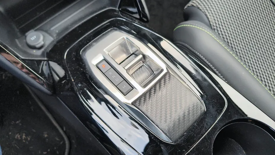 PEUGEOT 2008 2008 1.2 PureTech GT S&S EAT8