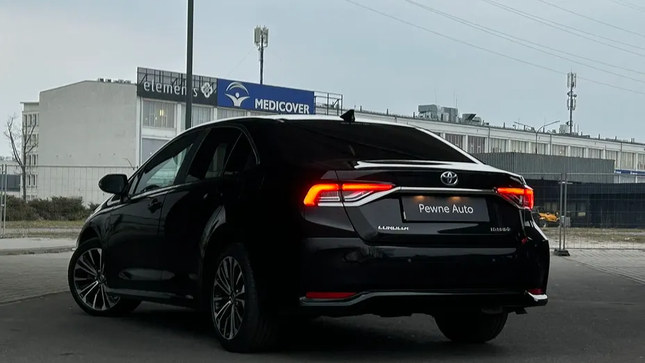 TOYOTA Corolla Corolla 1.8 Hybrid Style