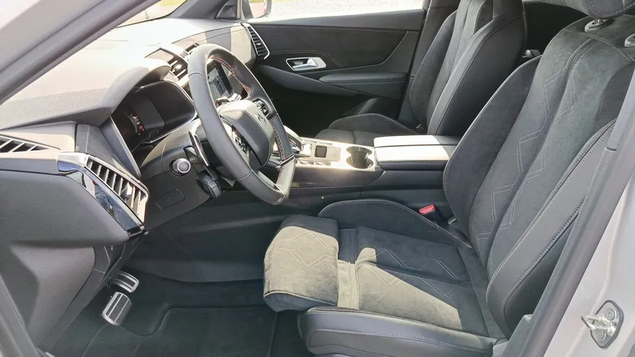 DS DS7 DS 7 1.5 BlueHDi Performance Line aut