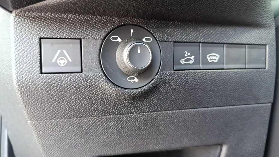 DS DS7 DS 7 1.5 BlueHDi Performance Line aut