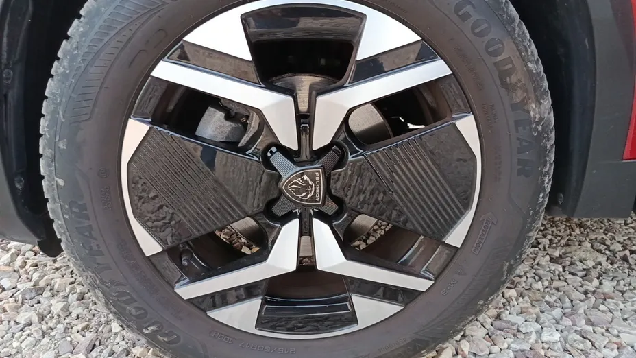 PEUGEOT 2008 2008 PureTech 130 GT S&S EAT8