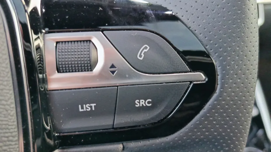 PEUGEOT 2008 2008 PureTech 130 GT S&S EAT8