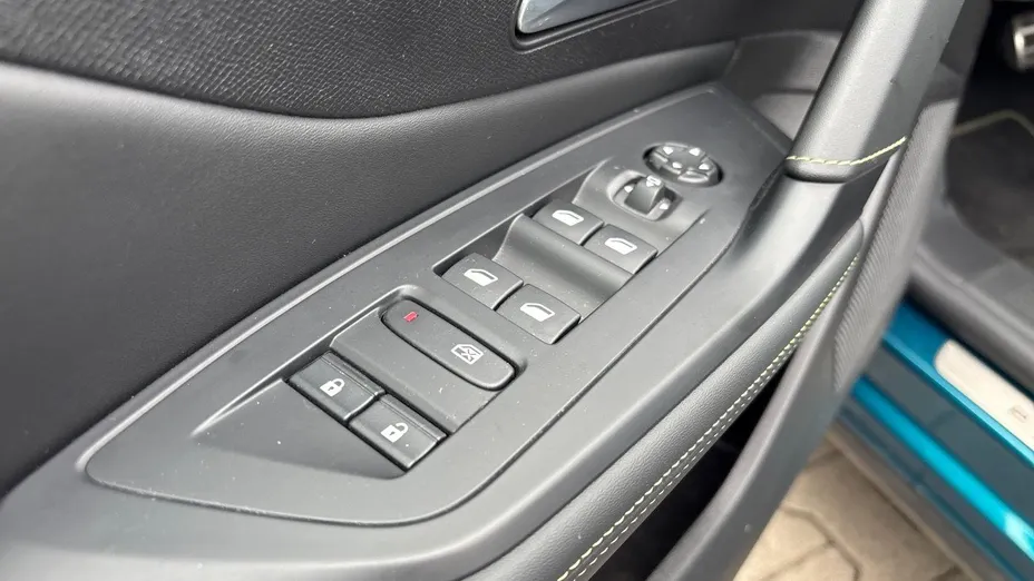 PEUGEOT 408 408 1.2 PureTech GT S&S EAT8