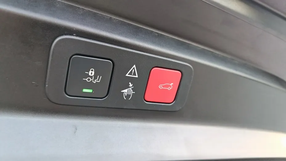 PEUGEOT 5008 5008 1.5 BlueHDi GT S&S EAT8