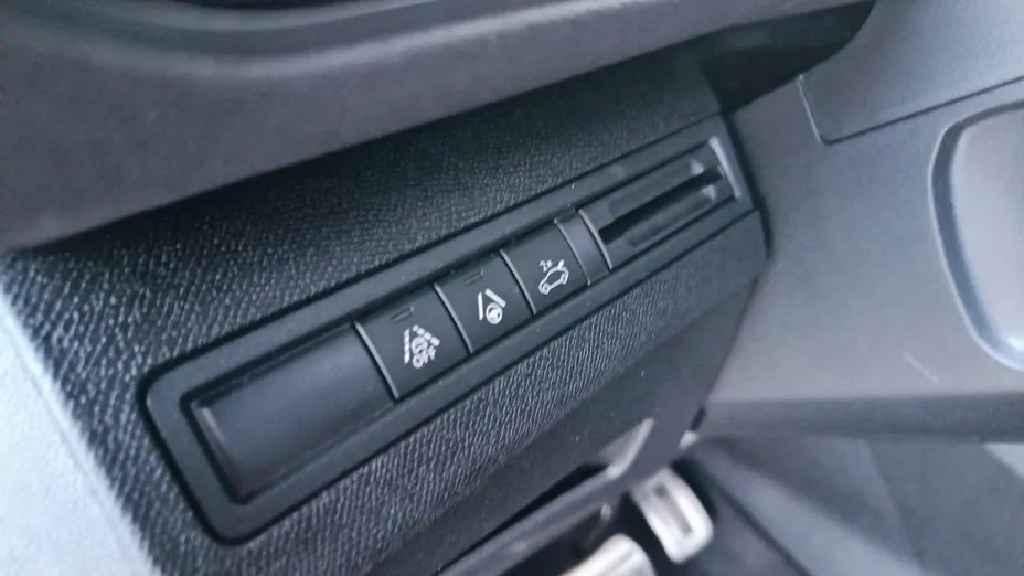 PEUGEOT 5008 5008 1.5 BlueHDi GT S&S EAT8