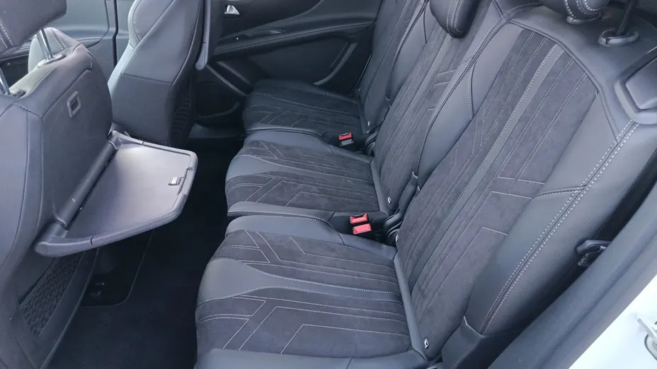 PEUGEOT 5008 5008 1.5 BlueHDi GT S&S EAT8