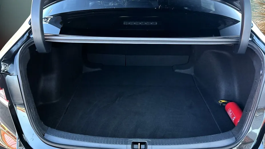 TOYOTA Corolla Corolla 1.8 Hybrid Style