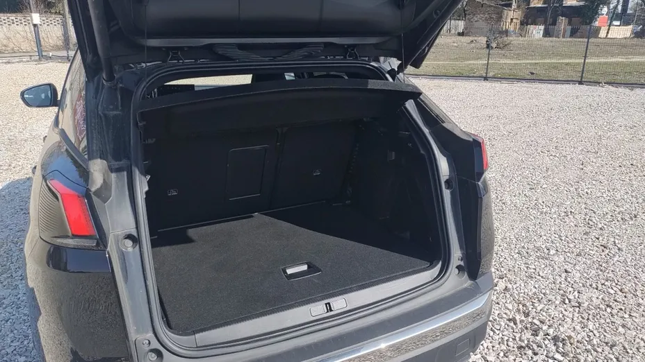 PEUGEOT 3008 3008 1.2 PureTech Allure S&S EAT8