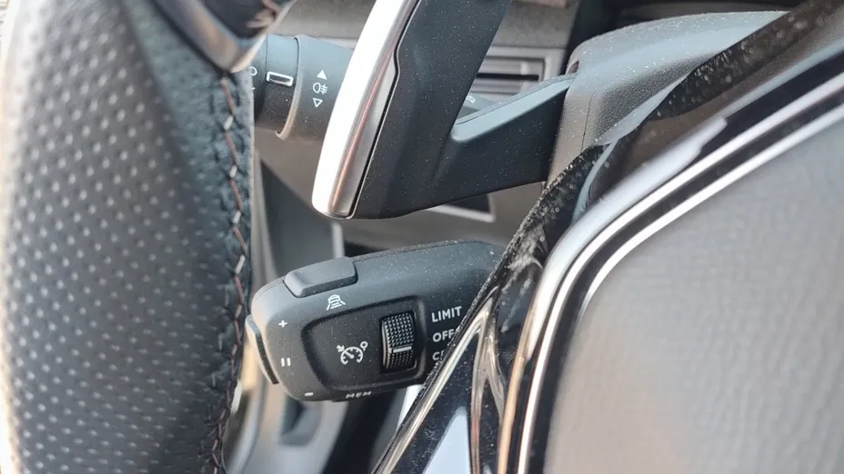 PEUGEOT 3008 3008 1.2 PureTech GT S&S EAT8