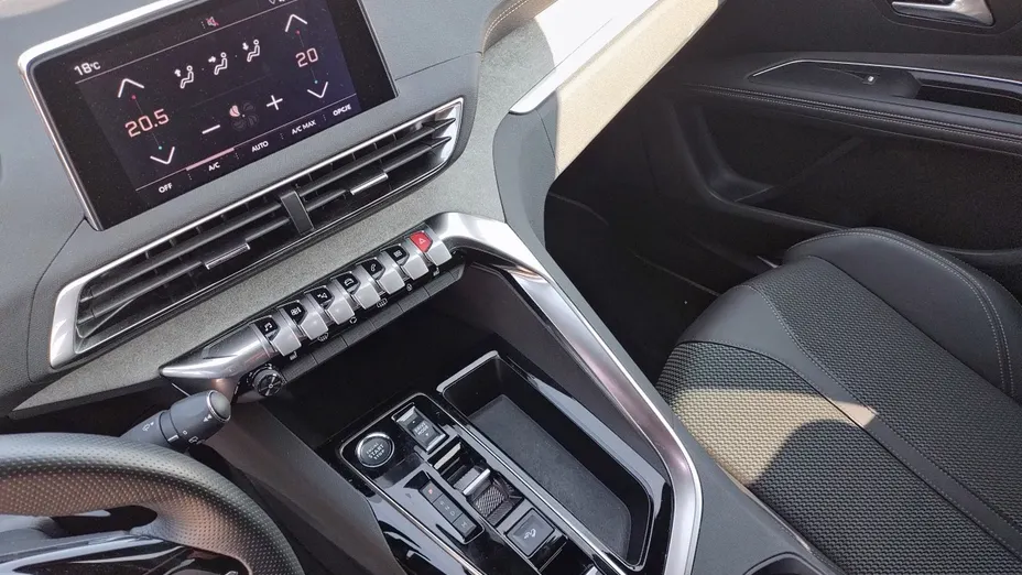 PEUGEOT 3008 3008 1.2 PureTech GT S&S EAT8