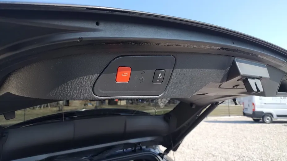 PEUGEOT 3008 3008 1.2 PureTech GT S&S EAT8