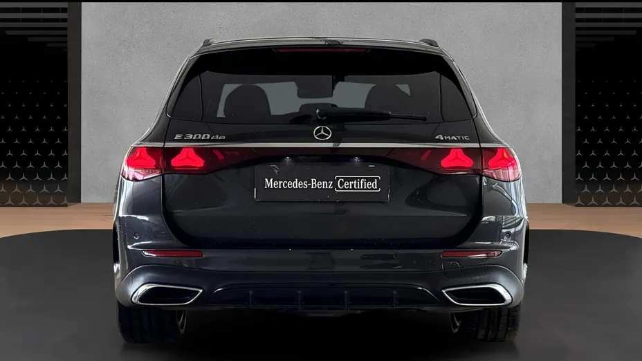 MERCEDES-BENZ E Klasa E 300 de PHEV AMG 9G-Tronic