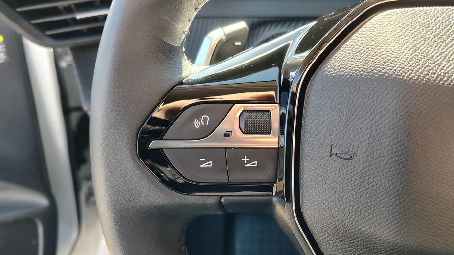 PEUGEOT 208 208 1.2 mHEV Allure