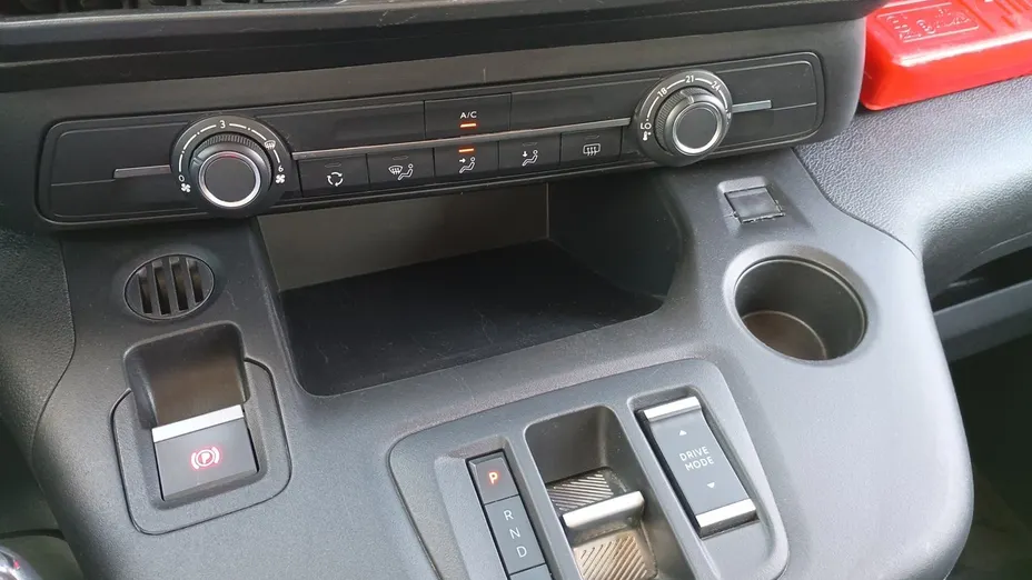 OPEL Combo Van Combo-e XL Cargo (bryg.)