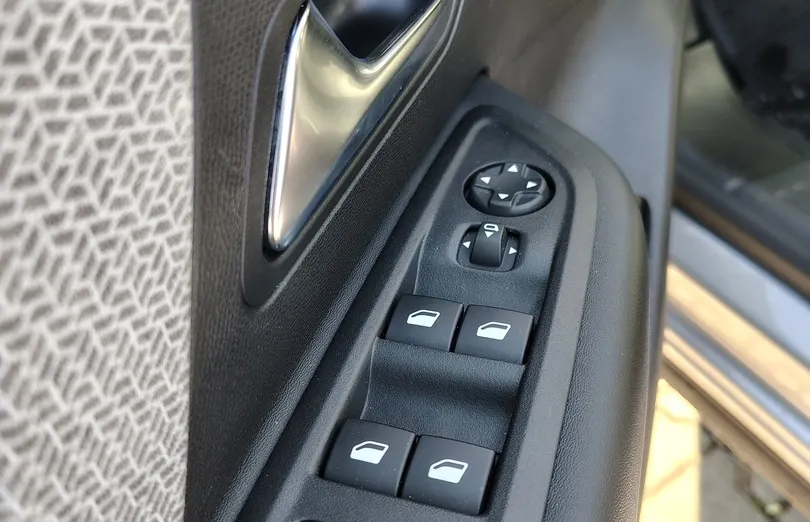 CITROEN C4 X C4 X 1.2 PureTech Feel Pack S&S EAT8