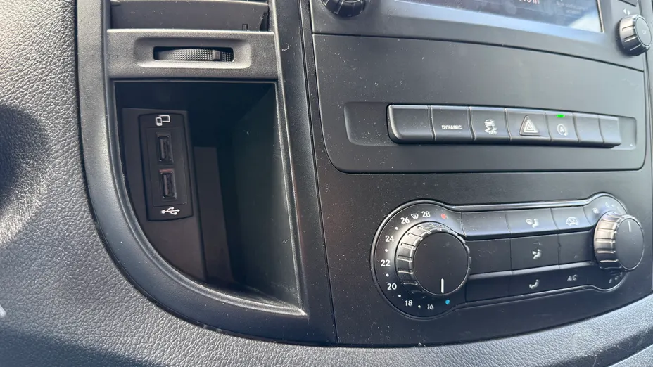 MERCEDES-BENZ Vito Vito Mixto 116 CDI L2 4x4 7G-Tronic 447.703