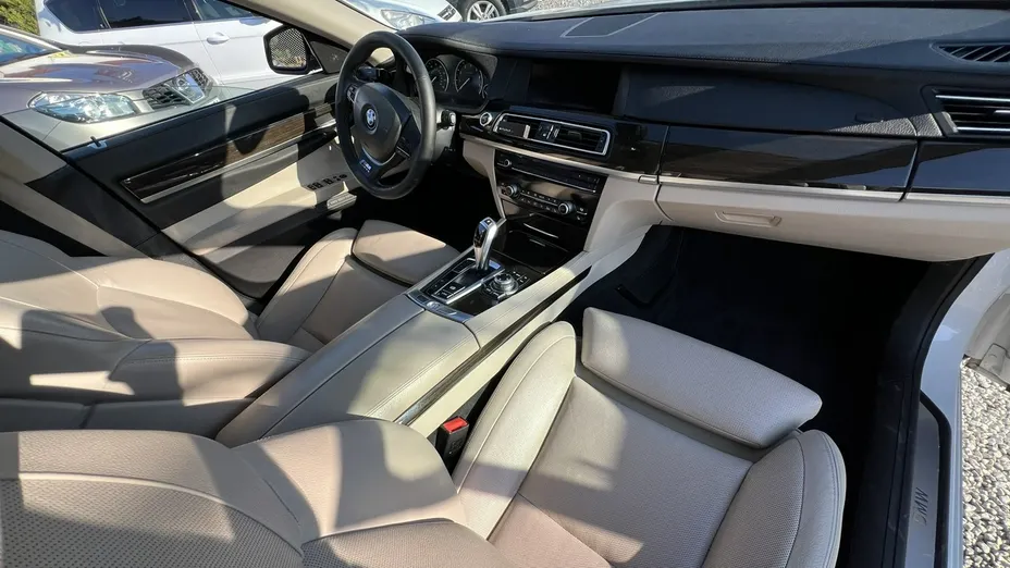 BMW Seria 7 -