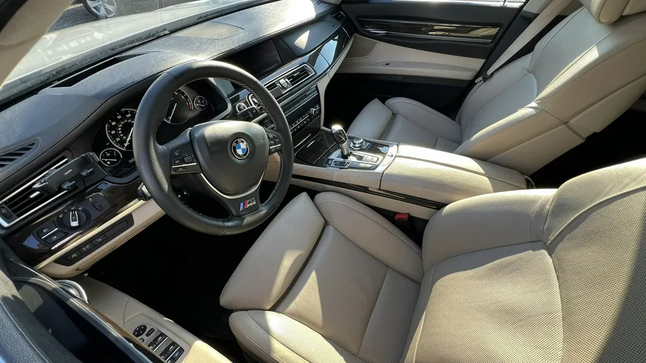 BMW Seria 7 -