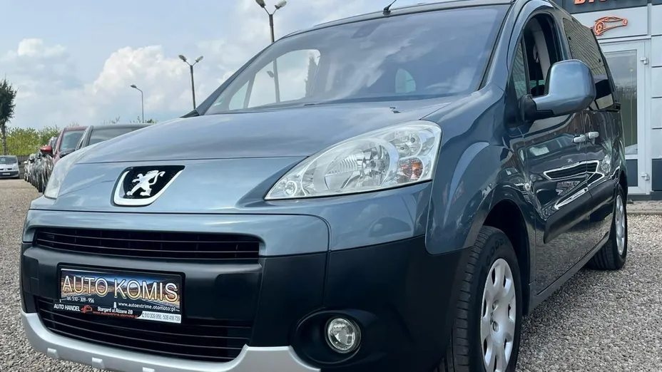 PEUGEOT Partner -