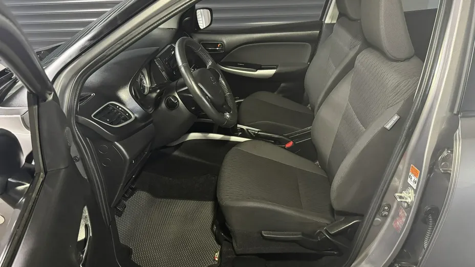 SUZUKI Baleno -