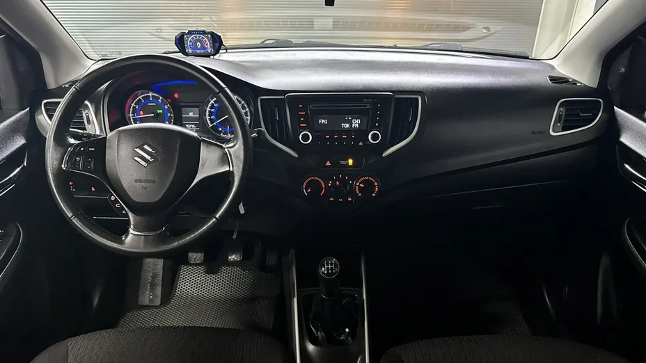 SUZUKI Baleno -
