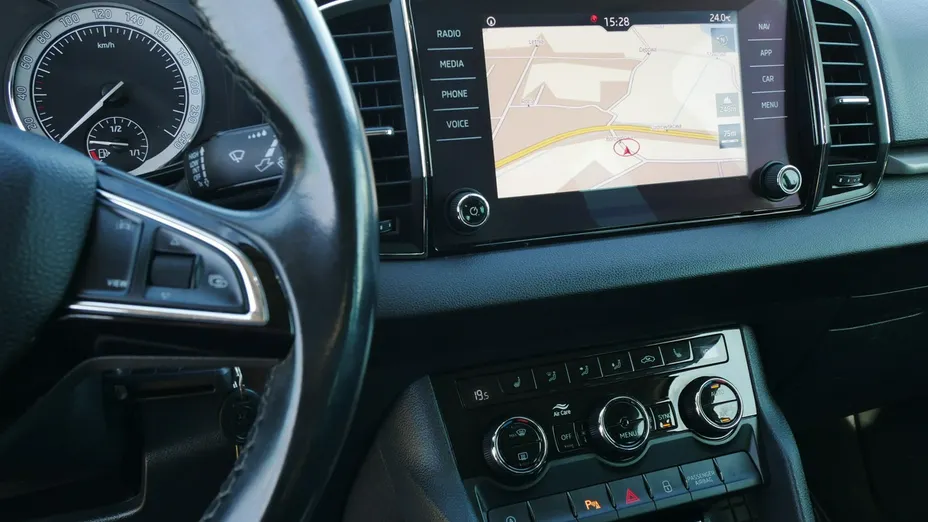 SKODA Karoq -