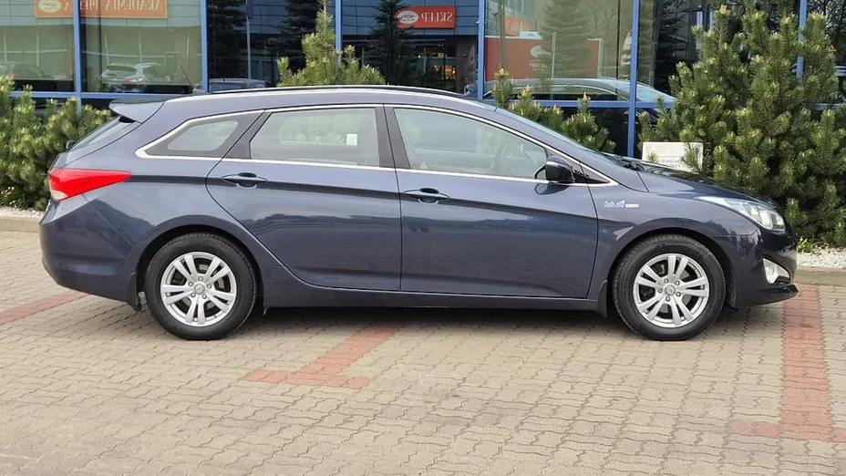 HYUNDAI i40 -