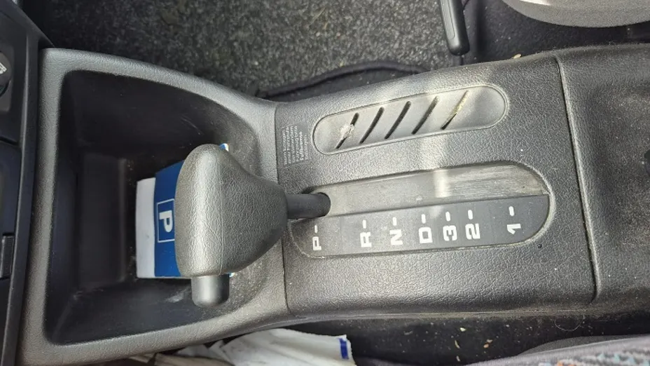 VOLKSWAGEN Vento -