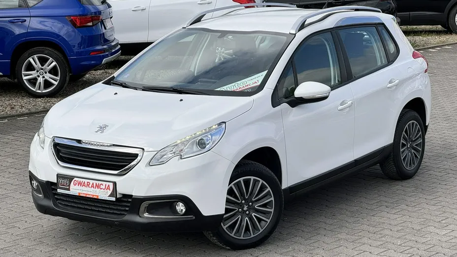 PEUGEOT 2008 -