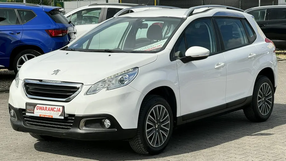 PEUGEOT 2008 -