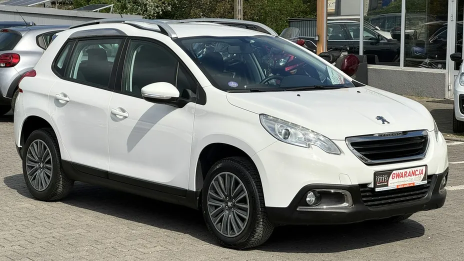 PEUGEOT 2008 -