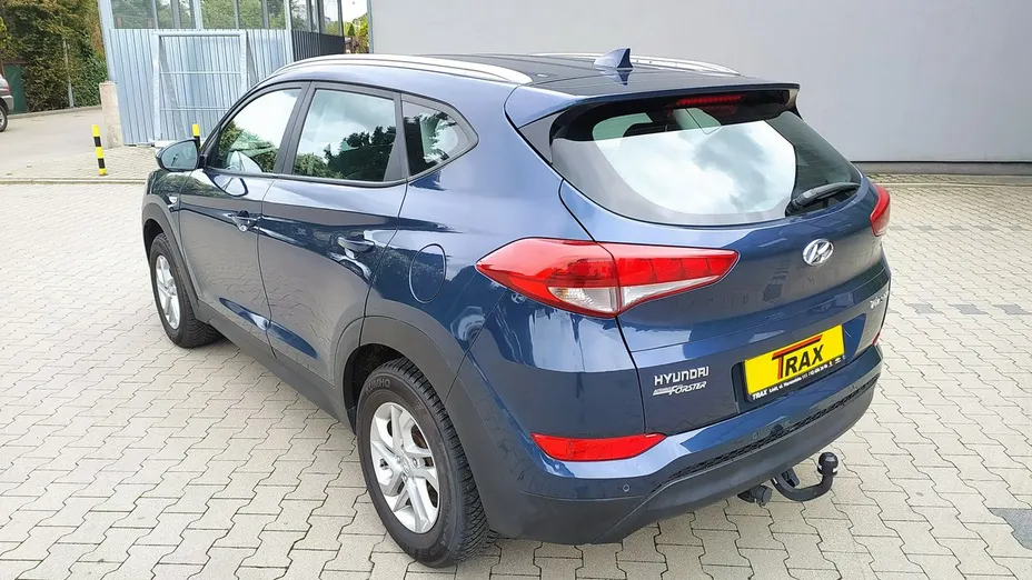 HYUNDAI Tucson -