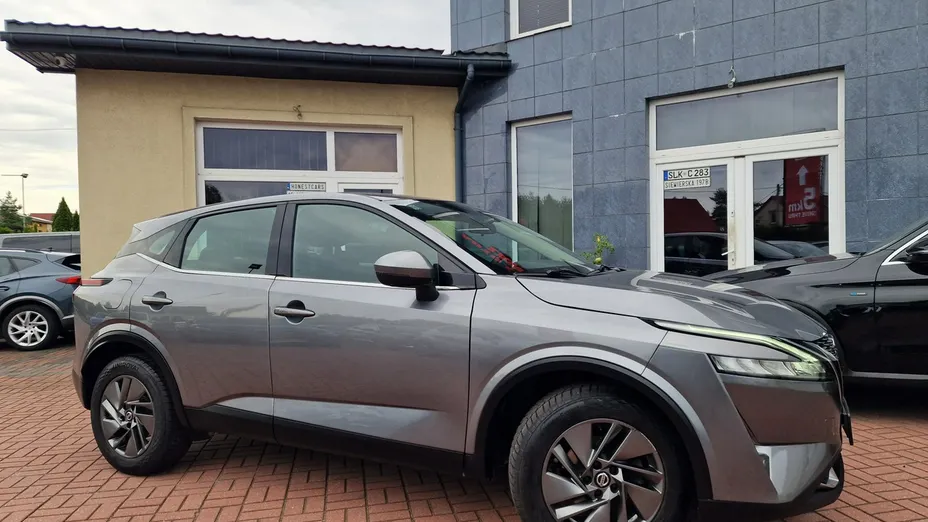 NISSAN Qashqai -