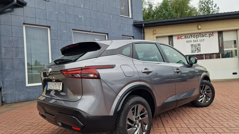 NISSAN Qashqai -