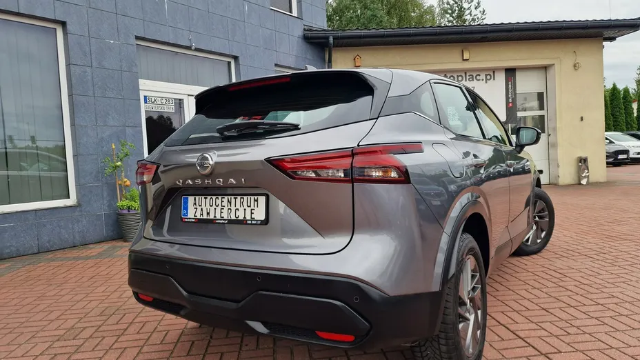 NISSAN Qashqai -