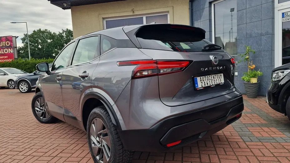 NISSAN Qashqai -