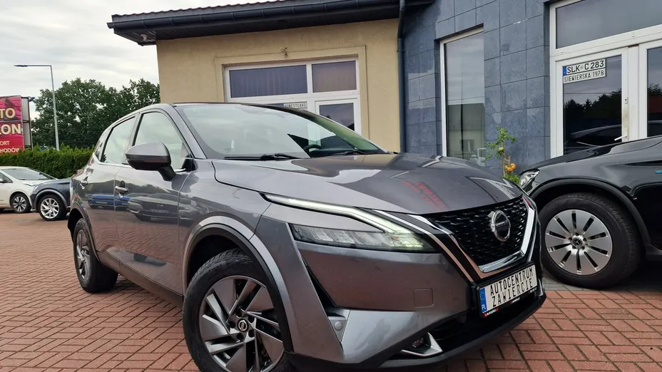 NISSAN Qashqai -